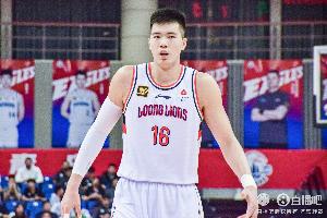 开云官方-媒体人：广东要么说服焦泊乔留队 要么再交易他的所有权进行补强