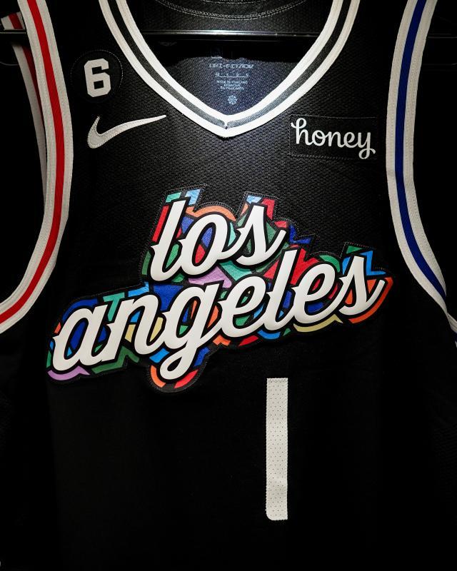 开云下载-【现场】快艇打铁不止主场沉闷 篮网杜库联手开火